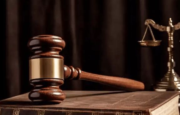 安徽一男子信访被劝返收镇干部4300元路费被判寻衅滋事罪二审